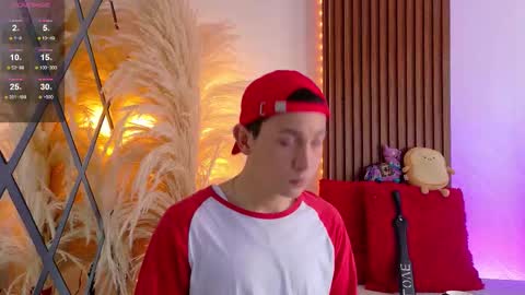 Christopher  Chris online show from September 29, 2025, 12:43 pm