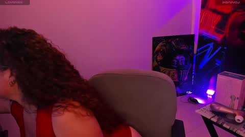 Megan online show from May 5, 2026, 3:14 am