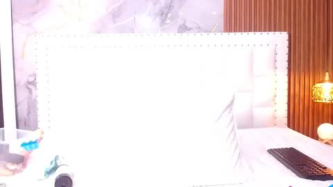 SASHA  online show from March 6, 2025, 6:08 am