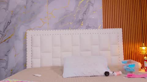 SASHA  online show from November 29, 2025, 2:58 am