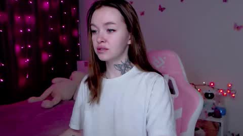 Snapshot of naughty_mablee chatting on October 30, 2025, 12:23 am Mable online show from October 30, 2025, 12:23 am