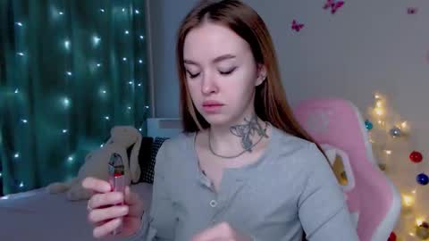 Snapshot of naughty_mablee chatting on December 16, 2025, 2:16 am Mable online show from December 16, 2025, 2:16 am