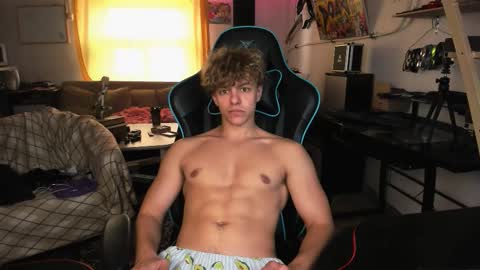 Nik online show from September 19, 2025, 9:00 am