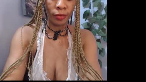 Snapshot of naughty_xxbunny chatting on February 9, 2025, 3:01 pm beauty online show from February 9, 2025, 3:01 pm