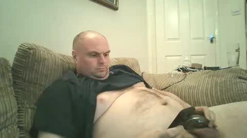 NaughtyGadget online show from April 6, 2026, 7:15 pm