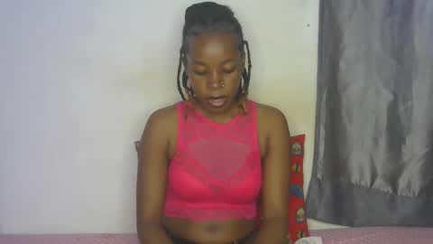Snapshot of naughtyie chatting on November 22, 2025, 12:04 pm naughtyie online show from November 22, 2025, 12:04 pm