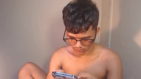 Snapshot of naughtyjosh_ chatting on November 10, 2025, 10:25 am Josh online show from November 10, 2025, 10:25 am