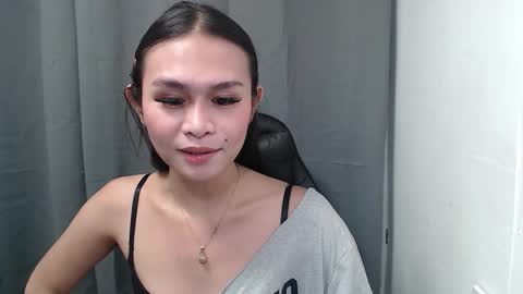 Snapshot of naughtymira888 chatting on December 21, 2025, 5:09 pm your girlfriend mira online show from December 21, 2025, 5:09 pm