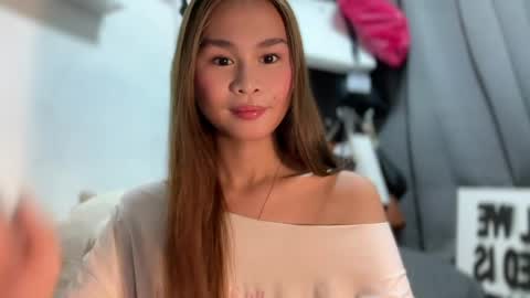 Snapshot of naughtymira888 chatting on April 13, 2026, 4:40 am your girlfriend mira online show from April 13, 2026, 4:40 am