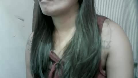 naughtymom_33 online show from February 20, 2026, 6:37 am