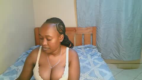 Snapshot of naughtynova33 chatting on October 22, 2025, 12:33 am nova online show from October 22, 2025, 12:33 am