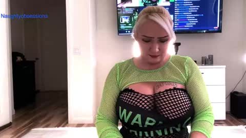 Snapshot of naughtyobsessions chatting on April 26, 2026, 4:21 am Aphroditecall me A for short online show from April 26, 2026, 4:21 am