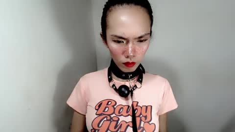 naughtypetiteangel online show from November 20, 2025, 11:48 pm