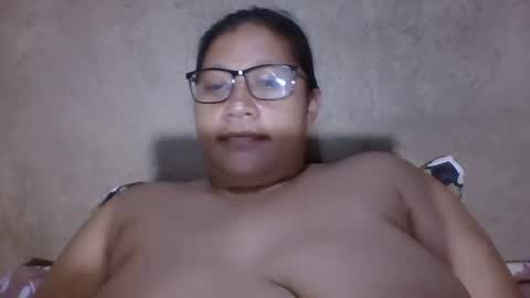 Snapshot of naughtypinay08 chatting on February 23, 2026, 4:04 pm juls online show from February 23, 2026, 4:04 pm