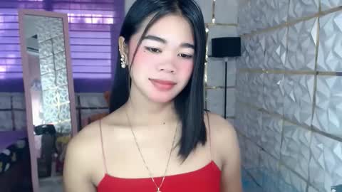 Snapshot of naughtyprincessmae chatting on April 18, 2026, 12:25 am PrincessMae online show from April 18, 2026, 12:25 am