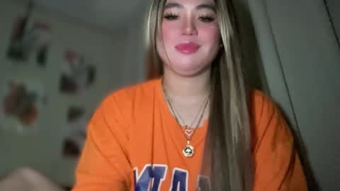 Rose Wilson online show from February 3, 2025, 12:57 pm