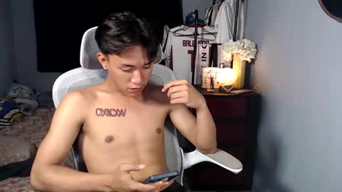 Loy online show from January 7, 2026, 6:10 pm