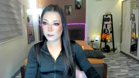 Snapshot of naugtycummer69 chatting on April 24, 2026, 1:24 pm JAY online show from April 24, 2026, 1:24 pm