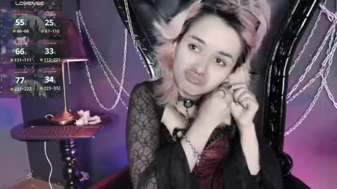 Navier  online show from April 15, 2026, 3:24 am