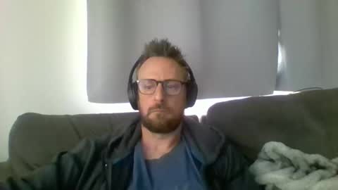 nawtydom1977 online show from October 22, 2025, 7:57 pm