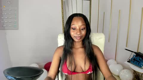 Snapshot of nayariskaya chatting on December 20, 2024, 6:13 pm Nayaris 3 online show from December 20, 2024, 6:13 pm