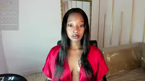 Snapshot of nayariskaya chatting on February 22, 2025, 11:24 am Nayaris 3 online show from February 22, 2025, 11:24 am