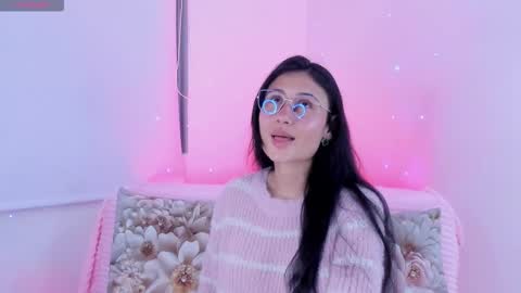 Snapshot of nayecloud chatting on March 3, 2026, 3:34 am Naye online show from March 3, 2026, 3:34 am