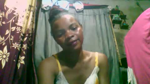 Snapshot of naylah313 chatting on February 10, 2026, 7:07 pm Nayla online show from February 10, 2026, 7:07 pm