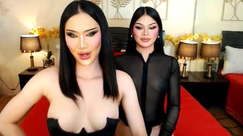 Snapshot of nayumi_edwards chatting on March 9, 2026, 10:58 pm F R A N Z I A online show from March 9, 2026, 10:58 pm