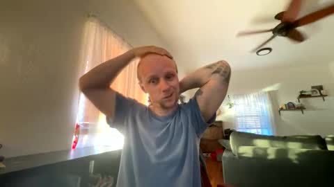 Snapshot of nboss55 chatting on June 4, 2026, 12:44 pm nboss55 online show from June 4, 2026, 12:44 pm