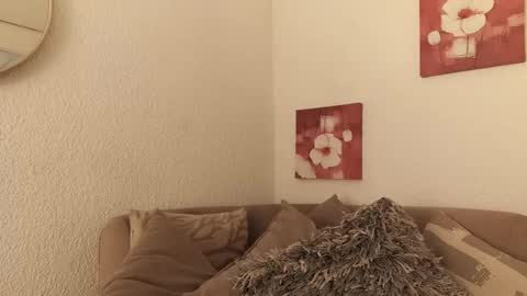 NEBULA LUX online show from January 16, 2026, 12:42 pm