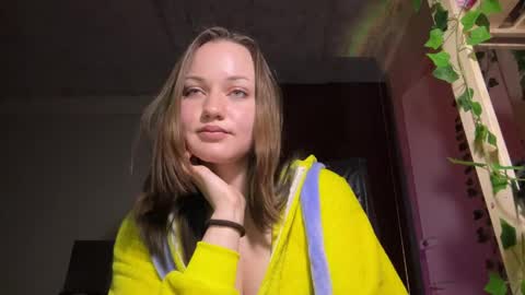 Snapshot of nectarria chatting on April 2, 2026, 6:27 pm nectarria online show from April 2, 2026, 6:27 pm