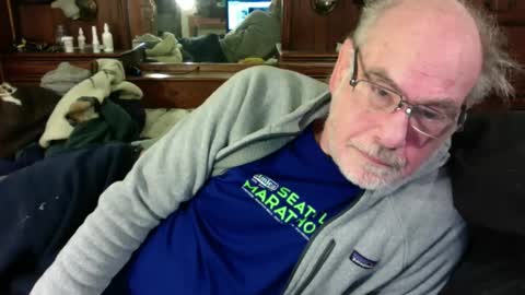 Snapshot of nedddludd chatting on January 8, 2025, 2:35 am nedddludd online show from January 8, 2025, 2:35 am