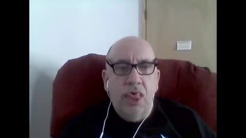 Snapshot of needlesslove chatting on October 5, 2025, 7:56 pm Tom online show from October 5, 2025, 7:56 pm