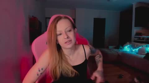 m a r i a online show from February 15, 2025, 9:59 pm