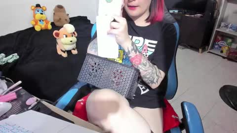 Geek Nicole    im Neeko UwU online show from January 18, 2026, 9:07 pm