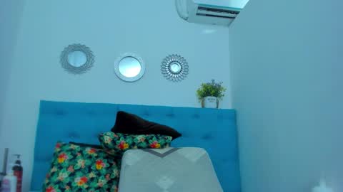 Snapshot of neferet_opal chatting on February 6, 2026, 1:10 am neferet_opal online show from February 6, 2026, 1:10 am