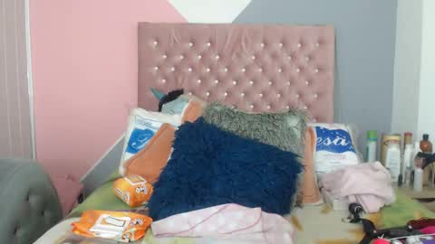 negrabig 38 online show from March 3, 2025, 6:48 am