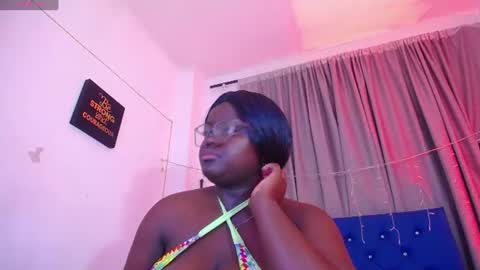 Snapshot of neighbor_ebony chatting on July 7, 2026, 7:23 am CHIKY online show from July 7, 2026, 7:23 am