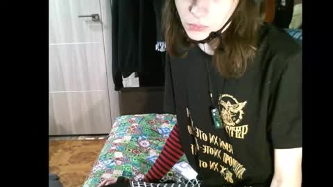 Snapshot of neko0x01 chatting on October 21, 2025, 5:24 pm cyberkitty online show from October 21, 2025, 5:24 pm