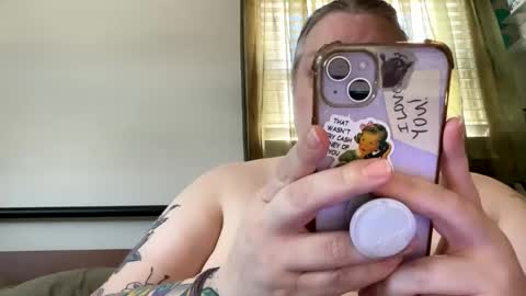 Nellie Atlas online show from December 4, 2025, 4:38 pm