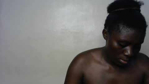 Snapshot of nelly_254 chatting on February 14, 2026, 6:48 pm nelly_254 online show from February 14, 2026, 6:48 pm