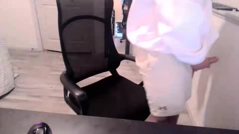 Snapshot of nelsonbucara chatting on May 3, 2026, 5:35 am nelsonbucara online show from May 3, 2026, 5:35 am