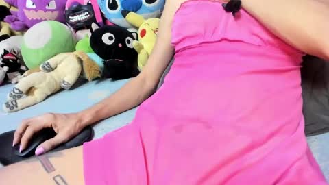 Ariana Unicorn   Pics  Videos click Show More  online show from February 12, 2025, 12:05 am