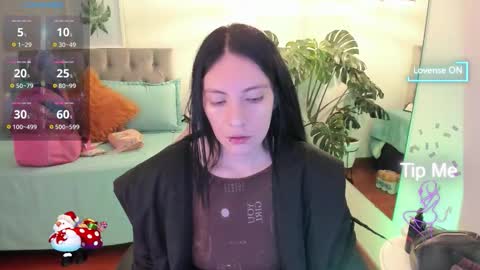 Sarah  online show from December 20, 2025, 3:13 am