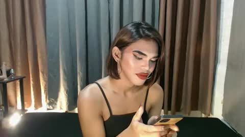 neomi online show from February 12, 2026, 5:08 pm