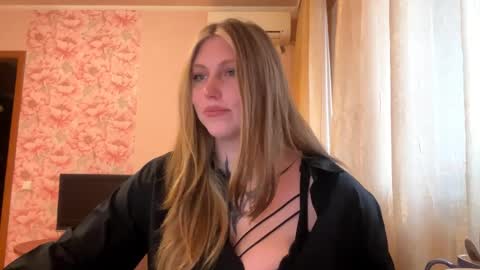 neomimaddern online show from April 16, 2026, 3:18 am