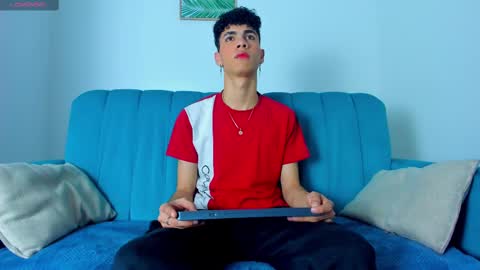  NeoRaptis  jhonatan  online show from February 27, 2025, 8:53 pm