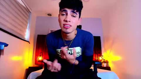  NeoRaptis  jhonatan  online show from September 20, 2025, 9:05 pm