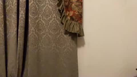 Versatile online show from January 29, 2025, 11:41 am